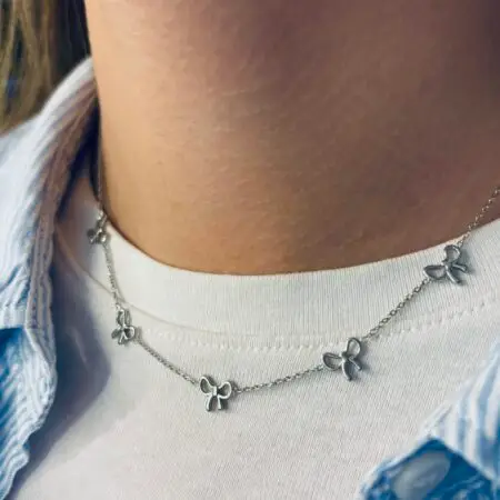 Necklace Strikjes Zilver